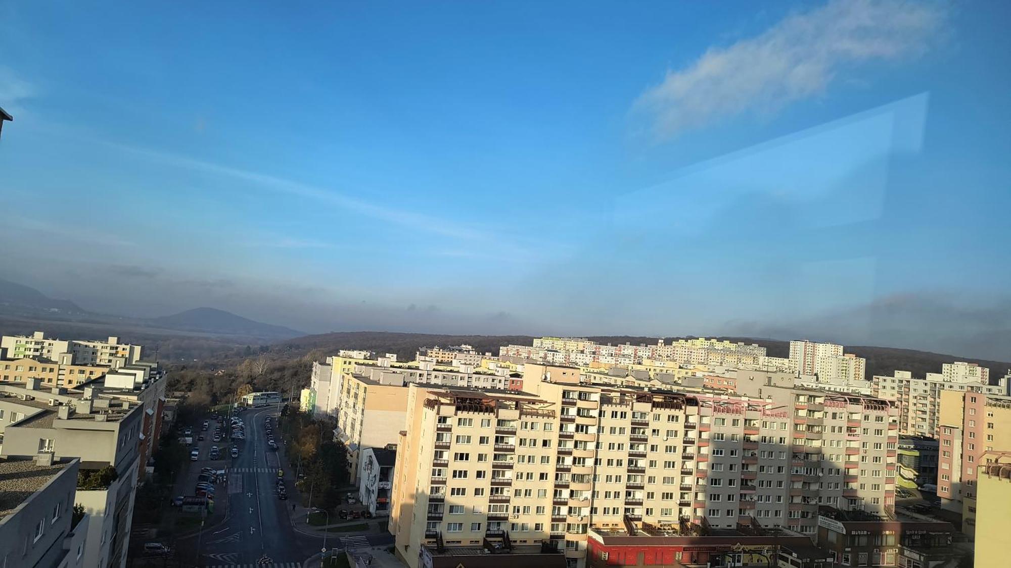 Pretty View Apartment, Private Parking, 8min To Center By Car *