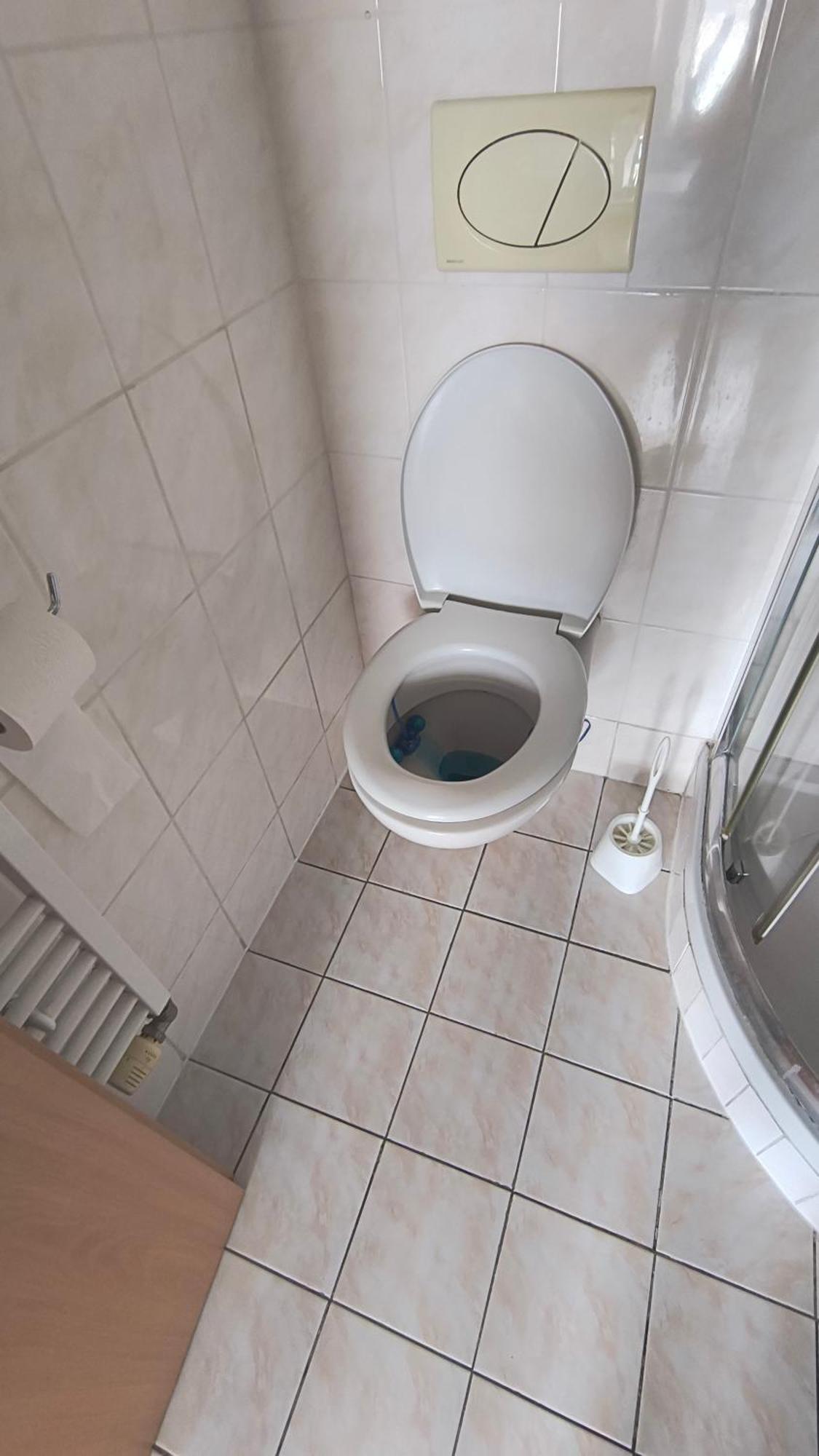 Pretty View Apartment, Private Parking, 8min To Center By Car Apartment *